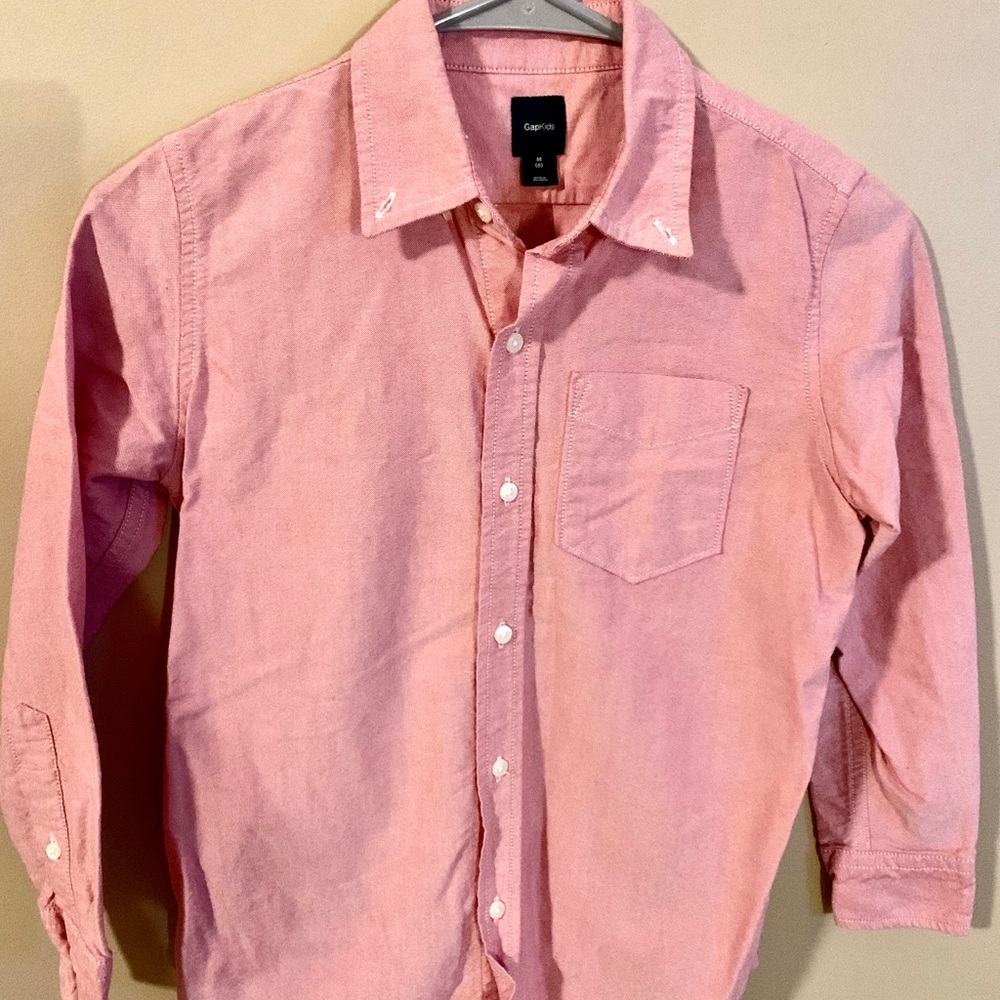GAP pink button down shirt
